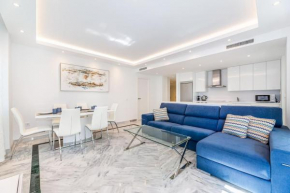 Friends & Family Well presented apartment located in La Dama de Noche